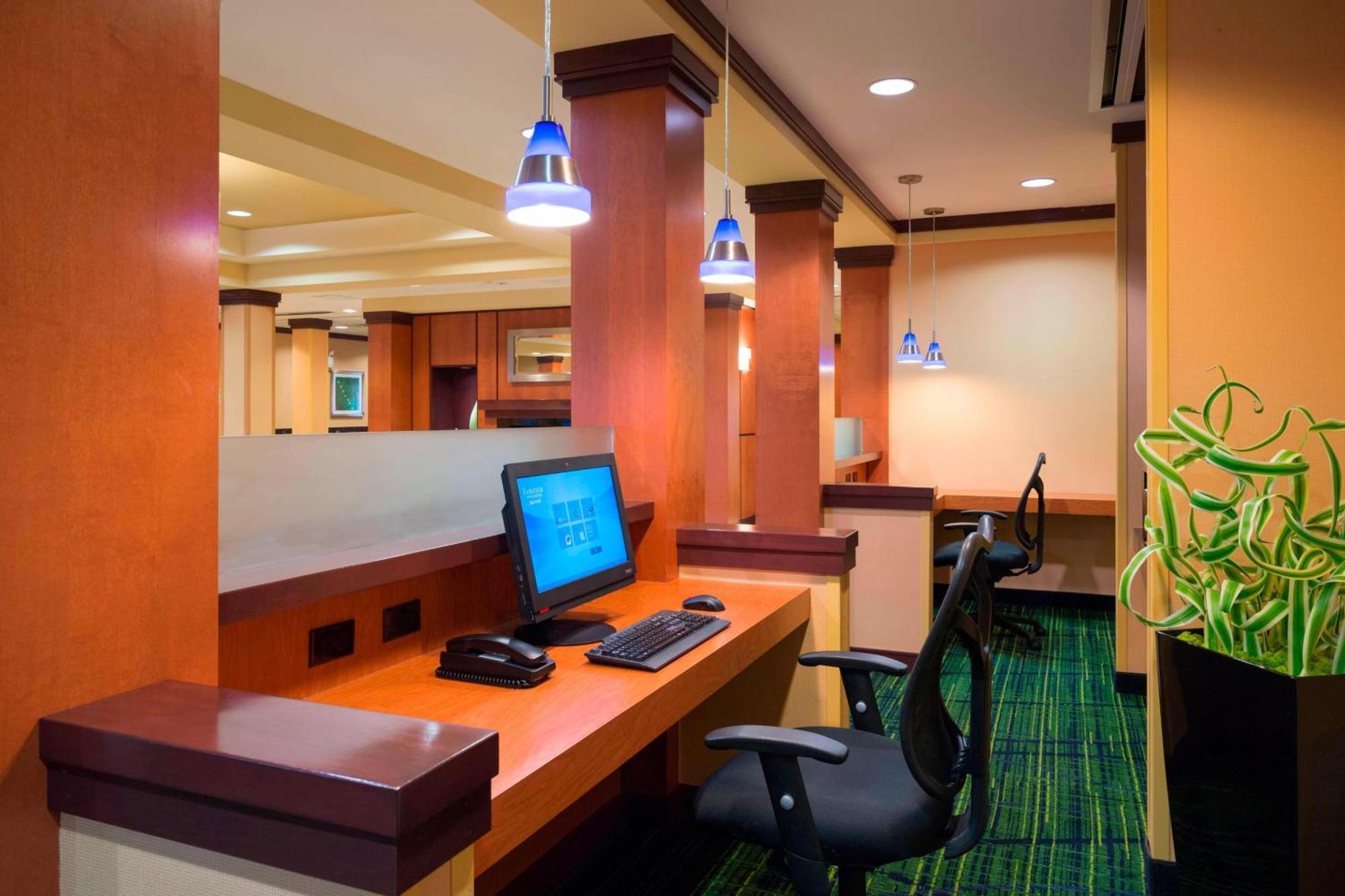 Fairfield Inn & Suites Huntingdon Raystown Lake Exteriör bild