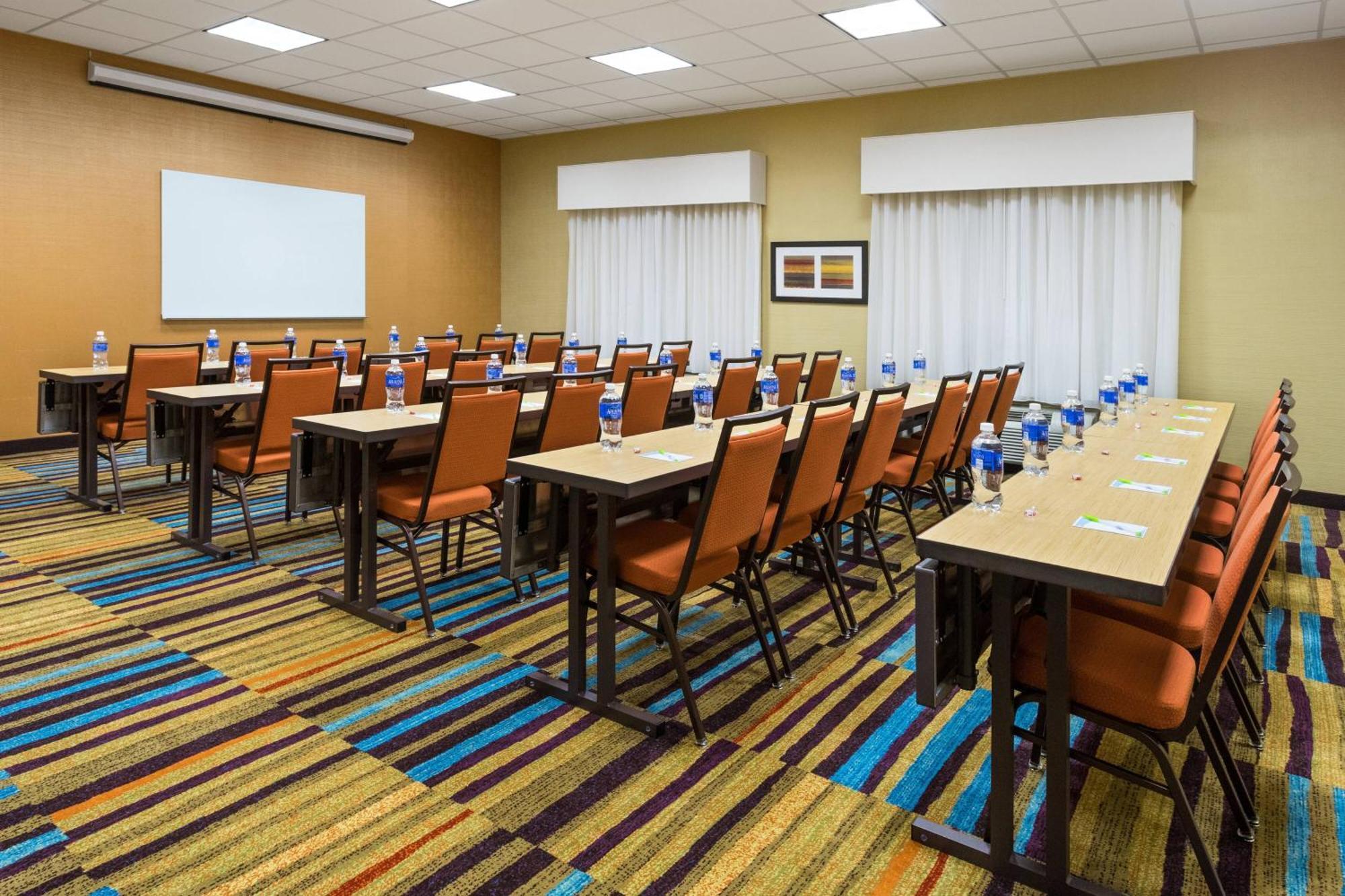 Fairfield Inn & Suites Huntingdon Raystown Lake Exteriör bild